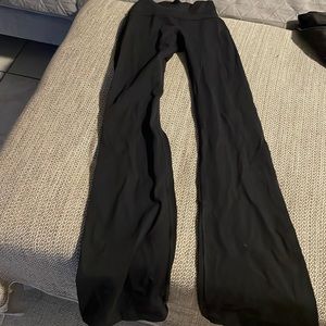 Brand new 3 pairs of lululemon throwback pants.